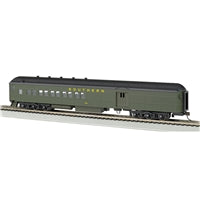 Bachmann USA 72' Heavyweight Combine Southern #654 2 Window Door HO 13606