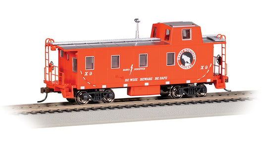 Bachmann USA 14010 Off-Set Cupola Caboose - GN #X-9 HO Gauge