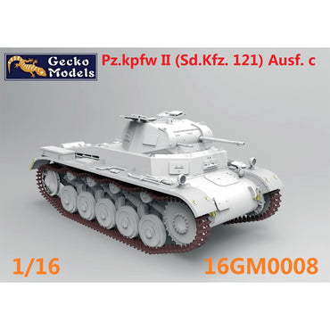 Gecko Models 16GM0008 Pz.Kfw II (Sd.Kfz.121) Ausf.C 1:16 Model Kit