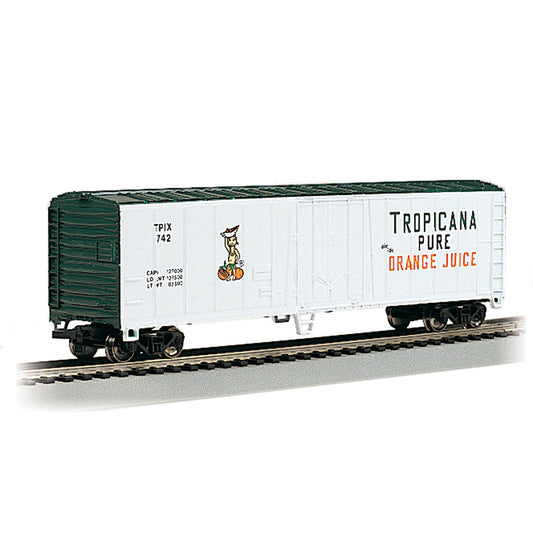 Bachmann USA 50' Steel Reefer - Tropicana - White & Green HO Gauge 17947