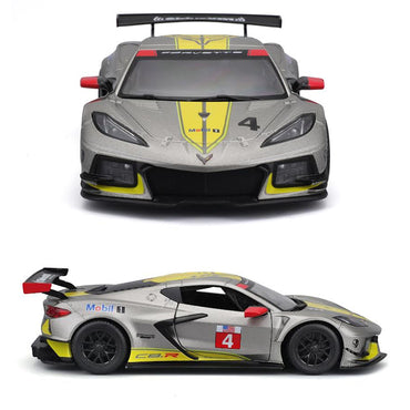 Bburago Chevrolet Corvette 2022 1:24 Diecast Model B18-28024