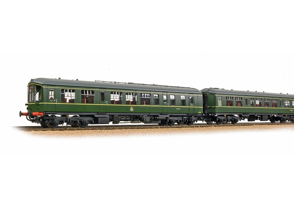 Bachmann Branchline 32-518 Derby Lightweight 2-Car DMU BR Green Early Emblem OO