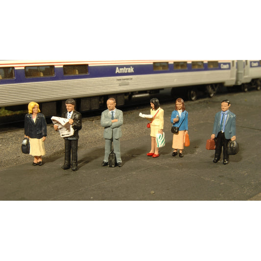 Bachmann USA 33110 Standing Platform Passengers (6/Pack) HO Gauge