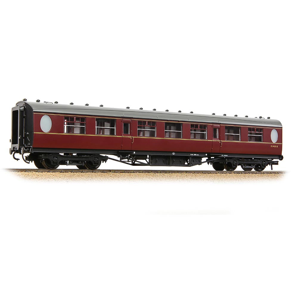 Bachmann Branchline 34-387A LNER Thompson Second Corridor BR Maroon