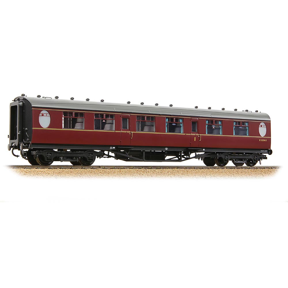 Bachmann Branchline 34-412A LNER Thompson Composite Corridor BR Maroon