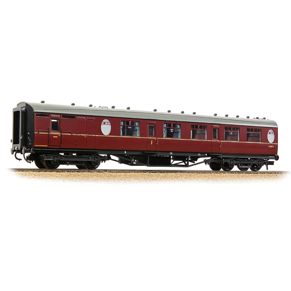Bachmann Branchline 34-437 LNER Thompson Brake Composite Corridor BR Maroon