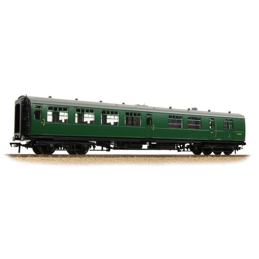 Bachmann 34-726A SR Bulleid Brake Second Semi-Open 10’’ Vents BR (SR) Green