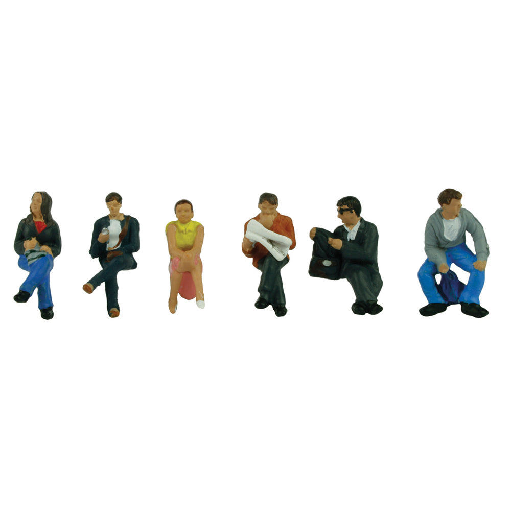 Bachmann Scenecraft 36-045 Station Passengers Sitting OO Gauge