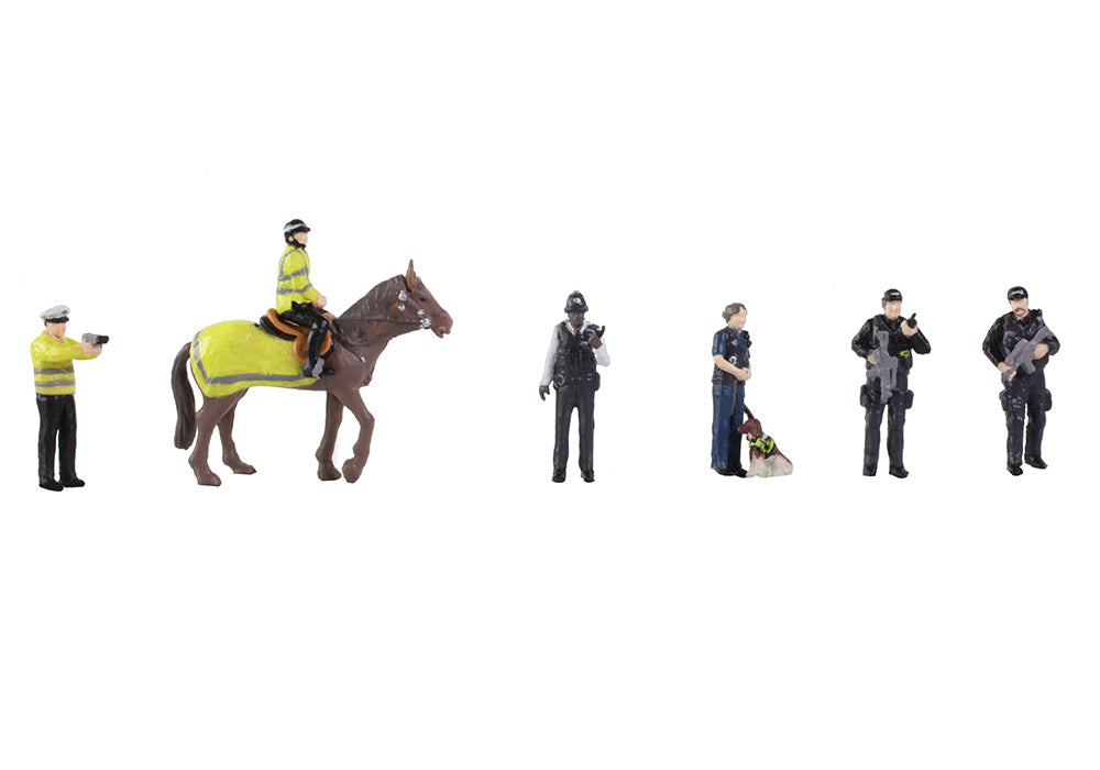Scenecraft 36-440 Modern Police Figures OO Gauge