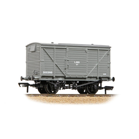 Bachmann Branchline 37-803C LMS 12T Planked Ventilated Van LMS Grey OO Gauge