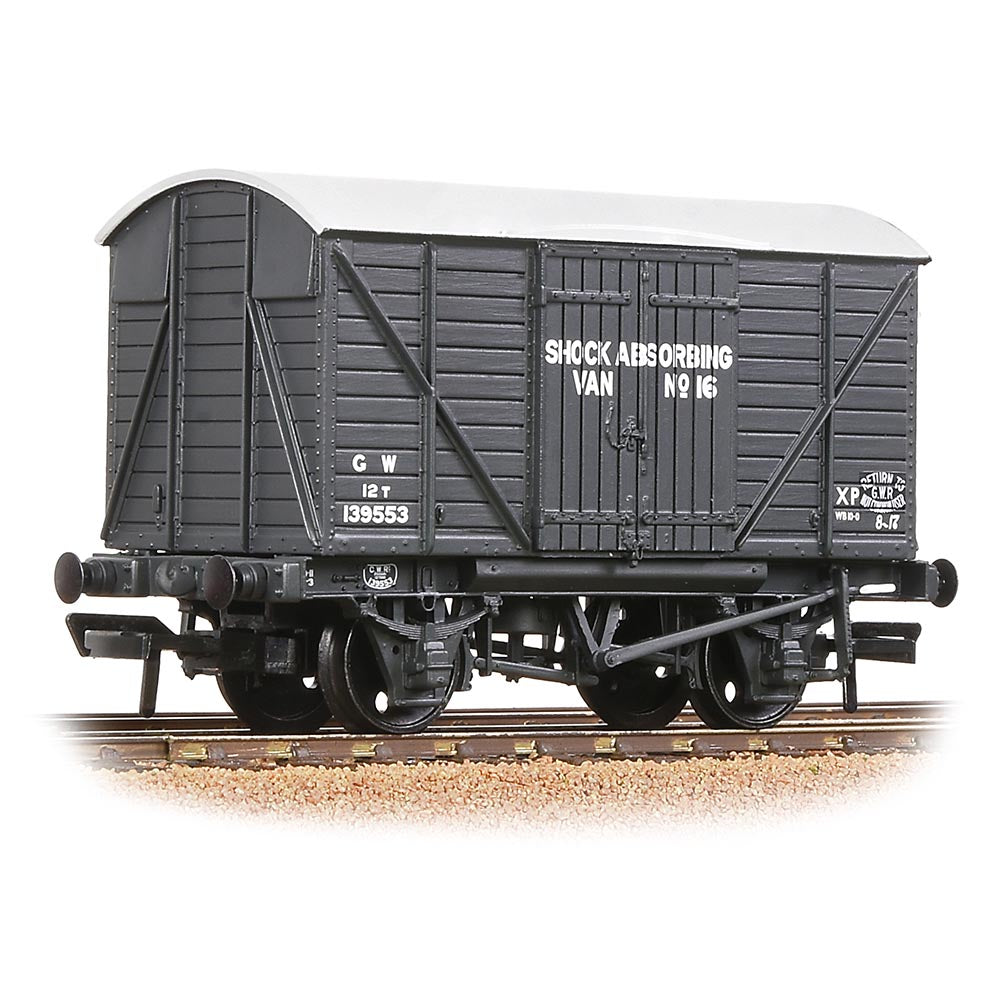 Bachmann Branchline 37-904A GWR 12T Shock Van Planked Ends GWR Grey