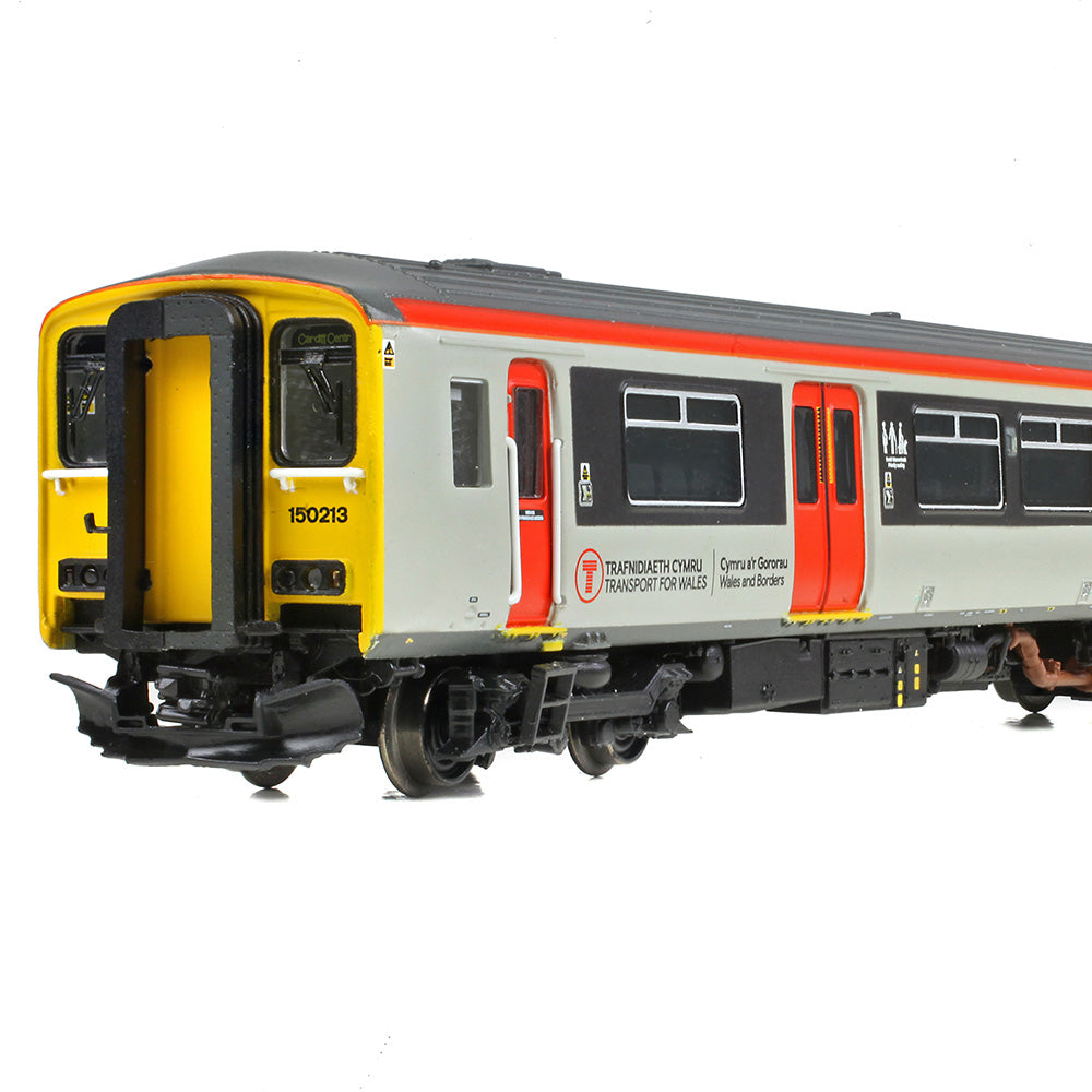 Graham Farish 371-339 Class 150/2 2-Car DMU 150213 Transport for Wales