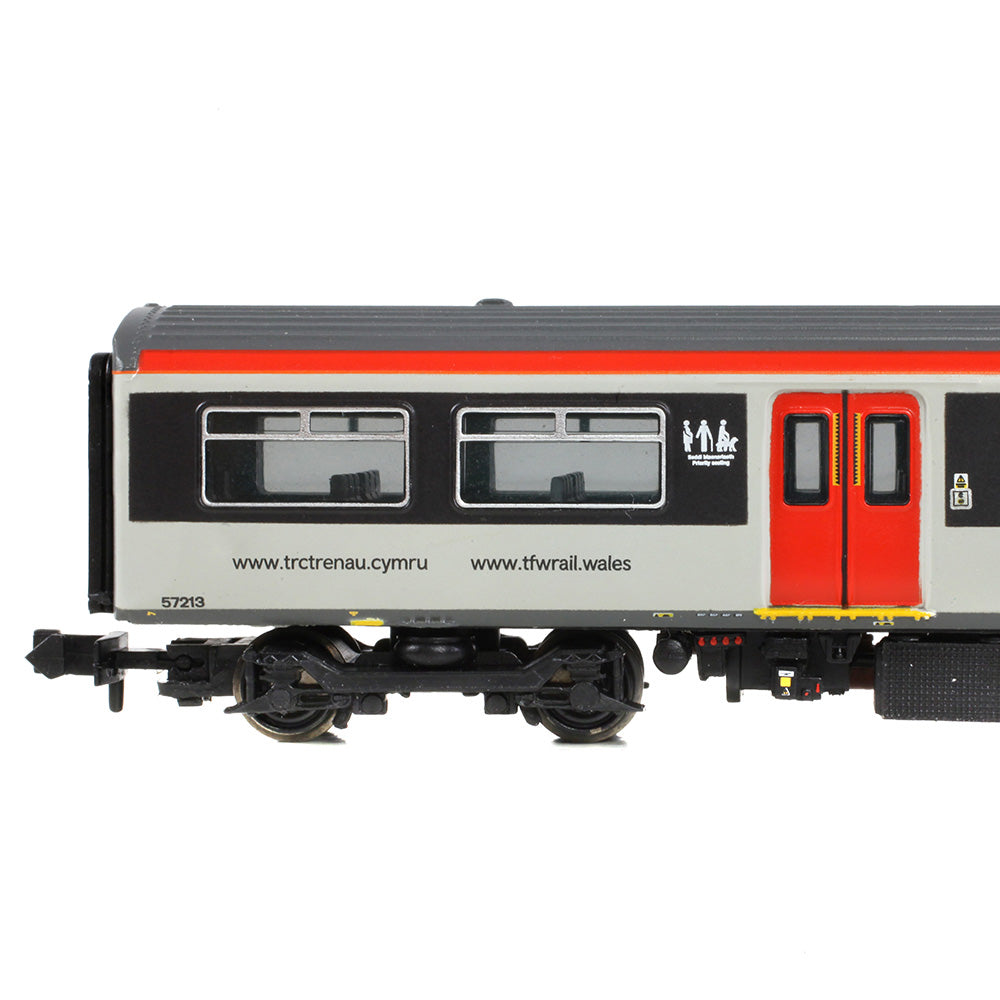 Graham Farish 371-339 Class 150/2 2-Car DMU 150213 Transport for Wales
