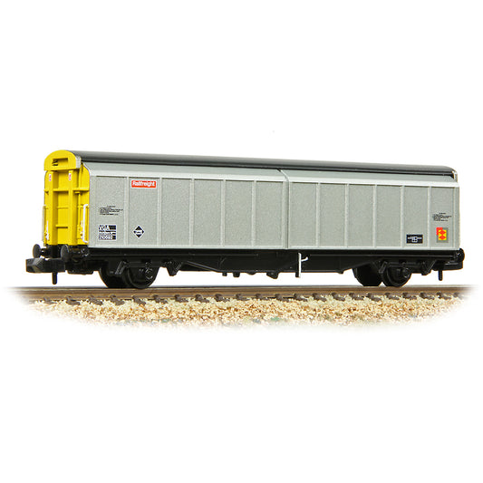 Graham Farish 373-602D BR VGA Van BR Railfreight Distribution Sector N Gauge