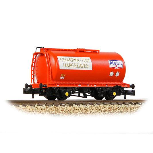 Graham Farish 373-790 BR 45T Class B TTA Tank Wagon 'Charrington Hargreaves/Mobil' Red N Gauge