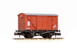 Graham Farish 377-628C BR 12T Vent. Van Ply Doors BR Bauxite BOCM Animal Feeds