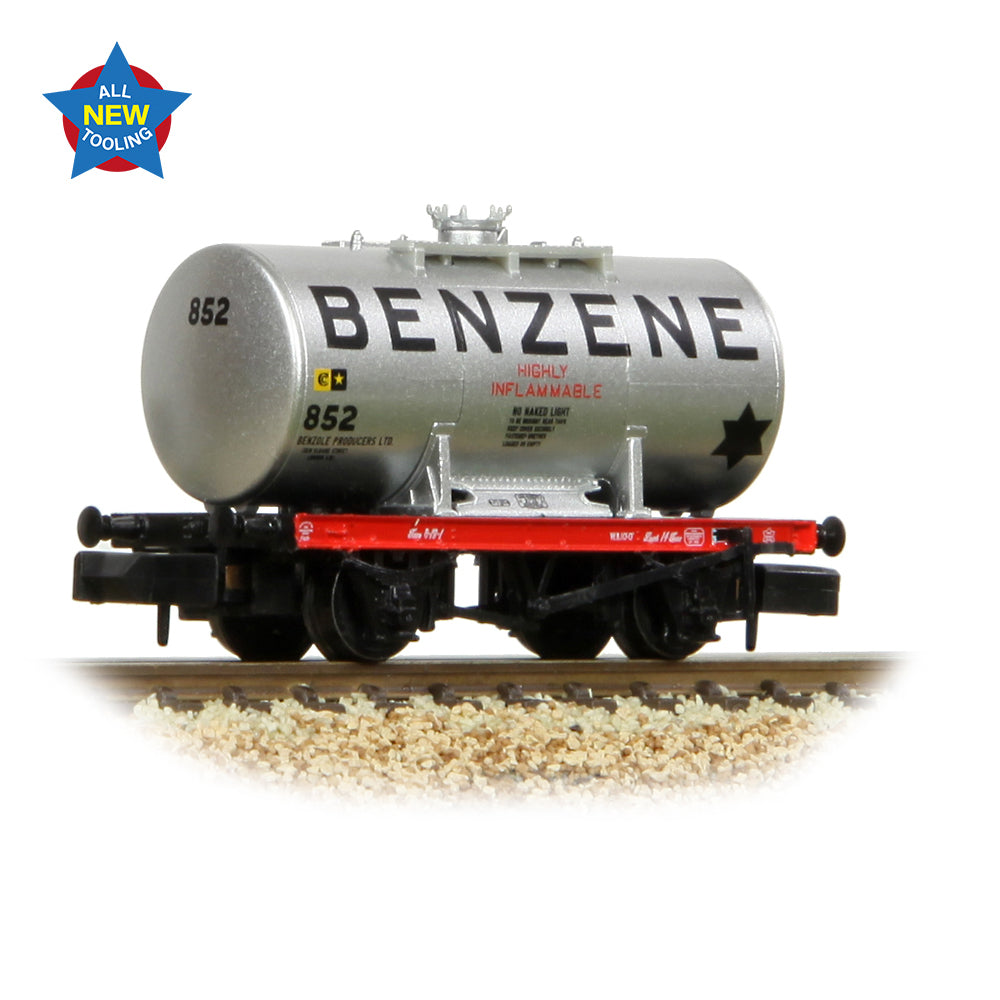 Graham Farish 378-000 14T Anchor-Mounted Tank Wagon 'Benzene' Silver