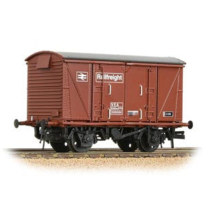 Bachmann Branchline 38-880 BR VEA Van BR Bauxite TOPS