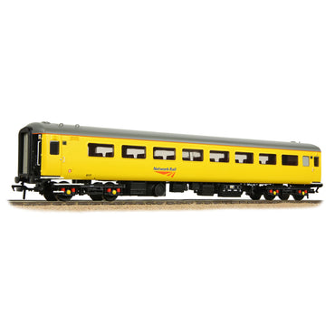 Bachmann Branchline 39-682A BR Mk2F ex-TSO Staff Coach Network Rail Yellow