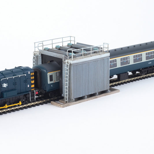 Bachmann Scenecraft 44-002 Coach Washing Plant OO Gauge