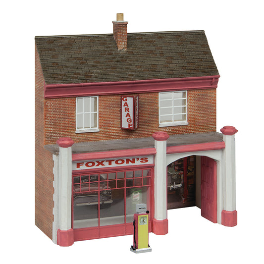 Scenecraft 44-0223R Low Relief Town Garage and Sales Red
