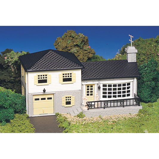 Bachmann USA Split Level House HO Gauge 45213