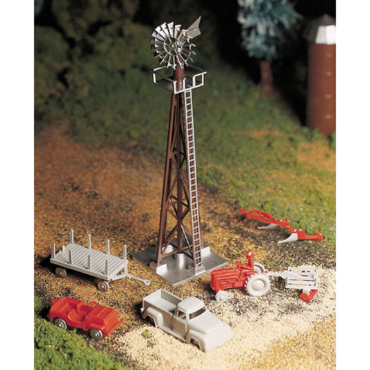 Bachmann USA Windmill with Farm Machinery O Gauge 45603