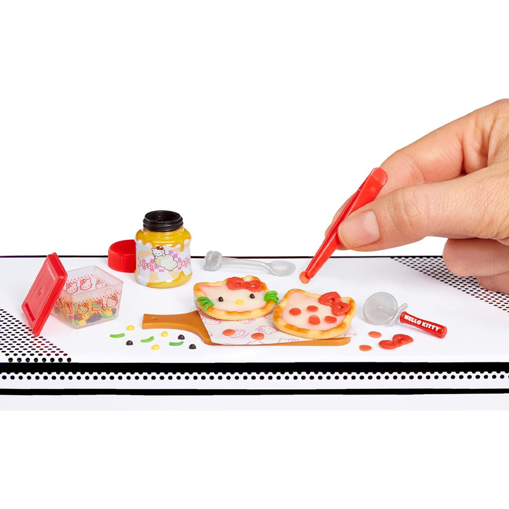 MGA's Miniverse Make It Mini Sanrio Hello Kitty Series 2 Blind Ball