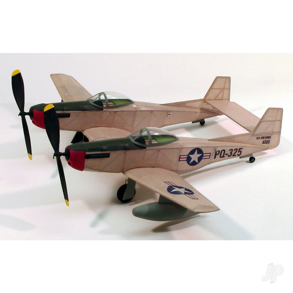 Dumas F-82 Twin Mustang (44.5cm) (206) 5500810
