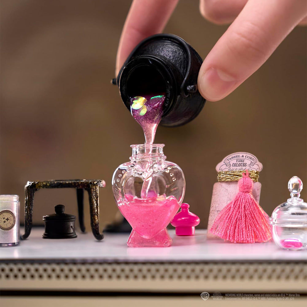 MGA's Miniverse - Make it Mini Harry Potter Potions