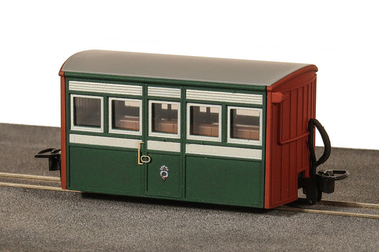 PECO GR-551 FR Bug Box Coach, 1st Class, Early Preservation Livery OO9 Gauge