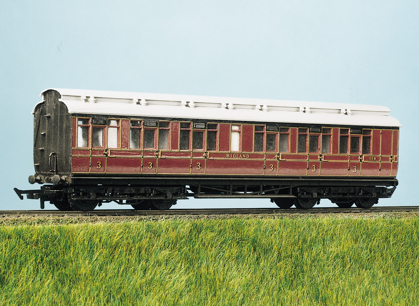 Parkside PC720 LMS Clerestory Coach Kit HO/OO Gauge