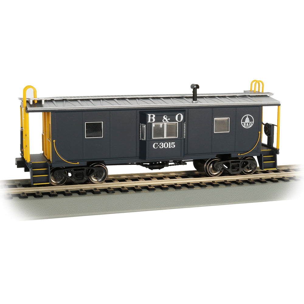 Bachmann USA Bay Window Caboose (with Roof Walk) - B&O HO Gauge 73204