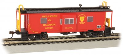 Bachmann USA Bay Window Caboose (with Roof Walk) Delaware & Hudson #35720 HO 73207