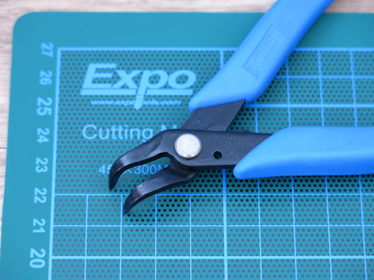 Xuron 486 90° Bent Nose Pliers Strong Tips