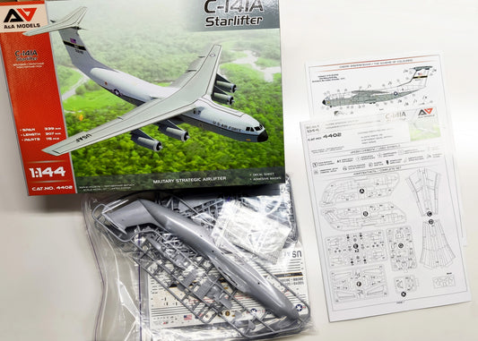 A & A AAM4402 1:144 C-141A Starlifter Transport Aircraft