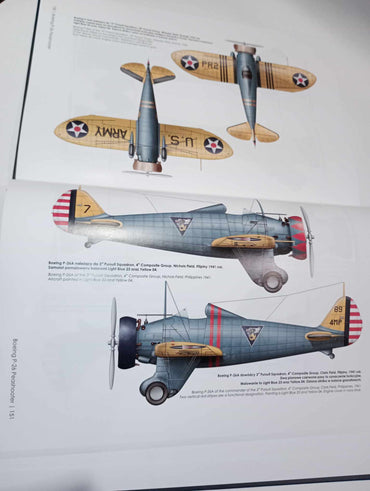 Answer Boeing P-26 Peashooter Hardcover Polish/English Book