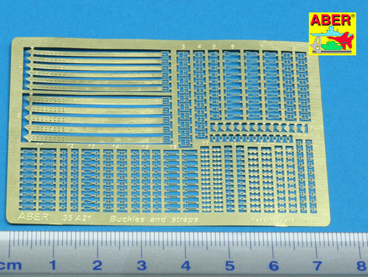 Aber ABR35A021 1:35 assorted belt buckles and straps
