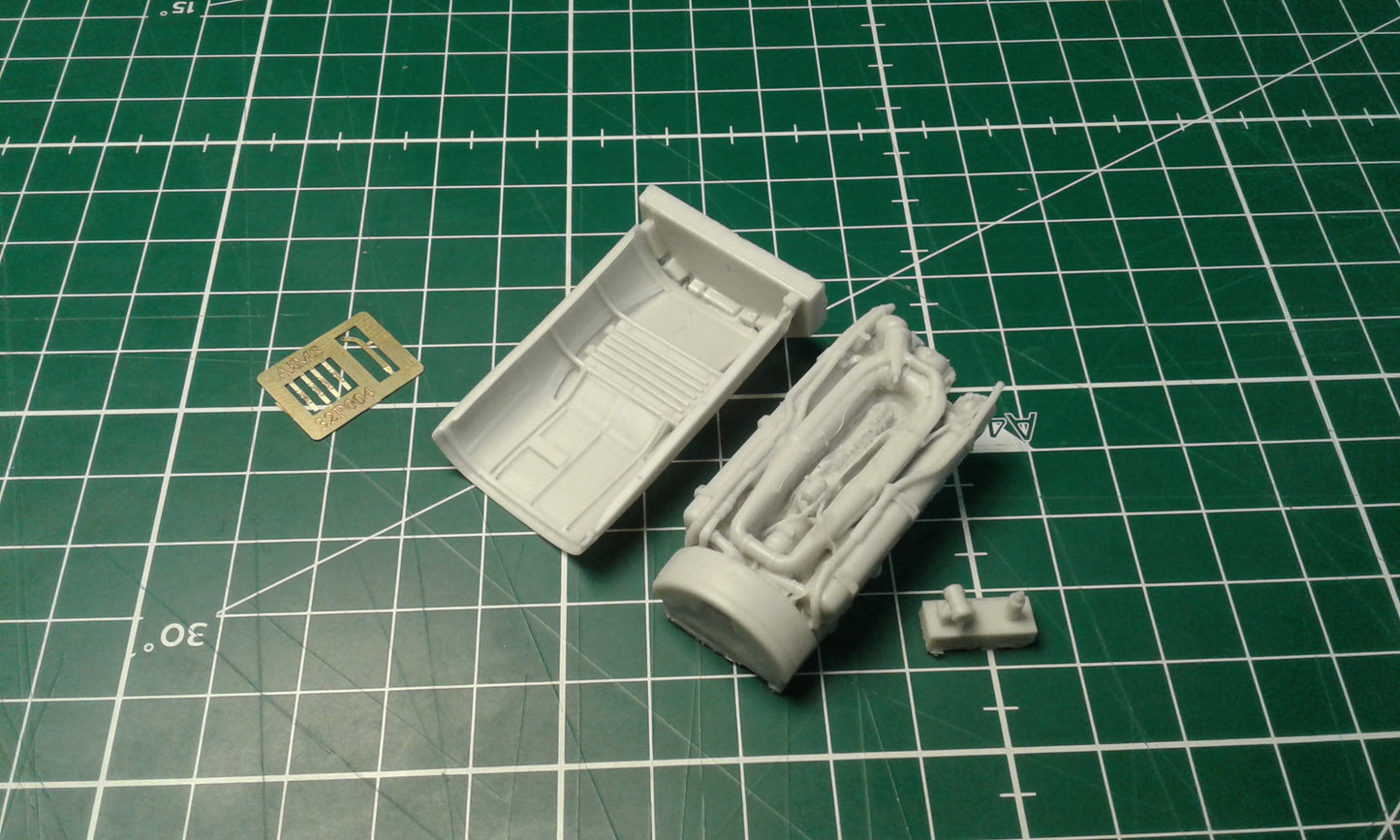 Aims AIMS32P005 1:32 Messerschmitt Bf-109G-10 lower engine plug and cowl