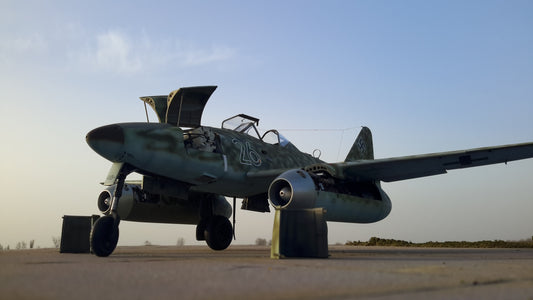 Aims AIMS32P032 1:32 Messerschmitt Me-262A-1/U3 conversion