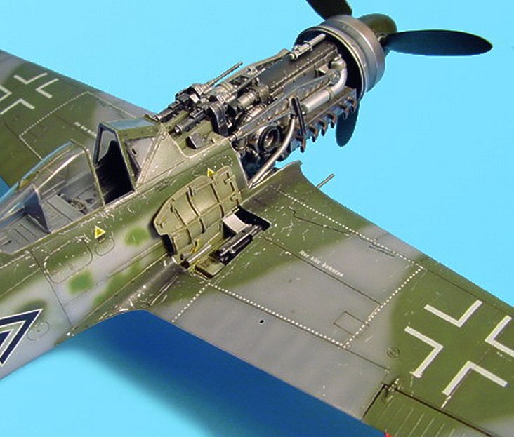 Aires AIRE2025 1:32 Focke-Wulf Fw-190D Gun Bay (Hasegawa/Hobby 2000)