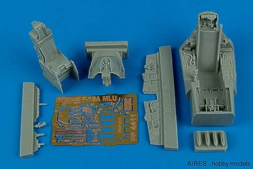 Aires AIRE4411 1:48 General-Dynamics F-16A MLU Falcon cockpit set