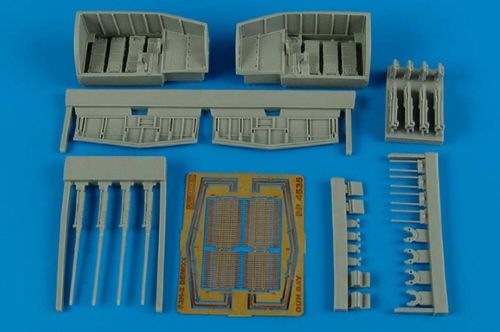 Aires AIRE4535 1:48 McDonnell F3H-2 Demon gun bay