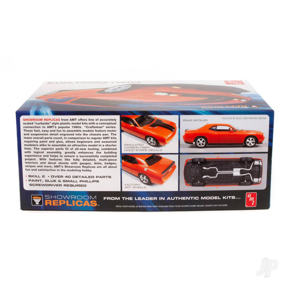 AMT 1075 2008 Dodge Challenger SRT8 1:25 Model Kit