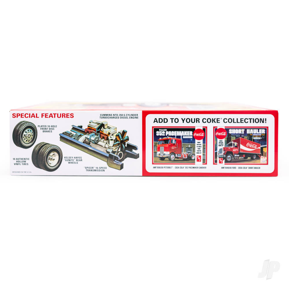 AMT 1160 White Western Star Semi Tractor (Coca Cola) 1:25 Model Kit
