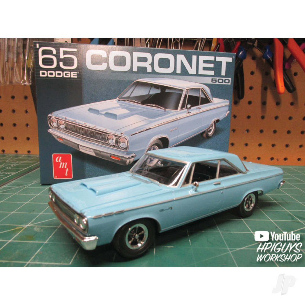 AMT 1176 1965 Dodge Coronet (Snap) 2T 1:25 Model Kit