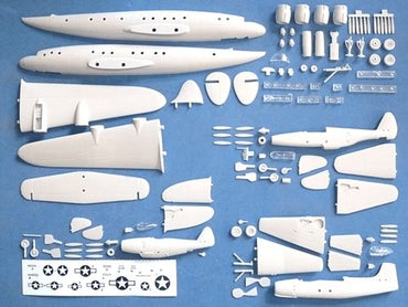 Anigrand 4069 Lockheed C-69 Constellation Troop Transport 1:144