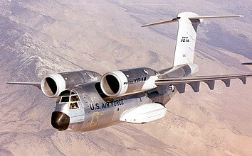Anigrand 4104 Boeing YC-14 STOL Prototype Transport 1:144