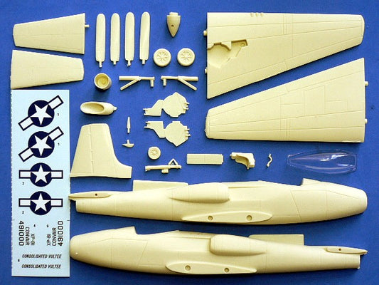 Anigrand 2049 Convair XP-81 Long-range Escort Fighter 1:72