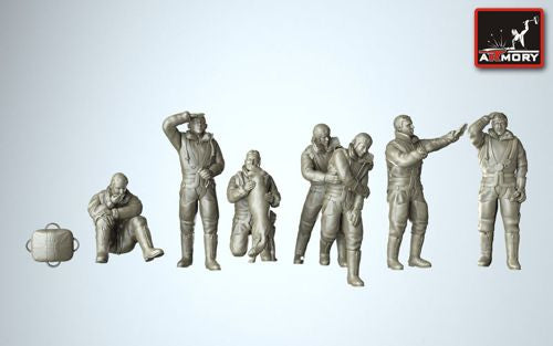 Armory ARF1401 1:144 RAF WWII Heavy Bomber Crew in high-altitude outfit full set